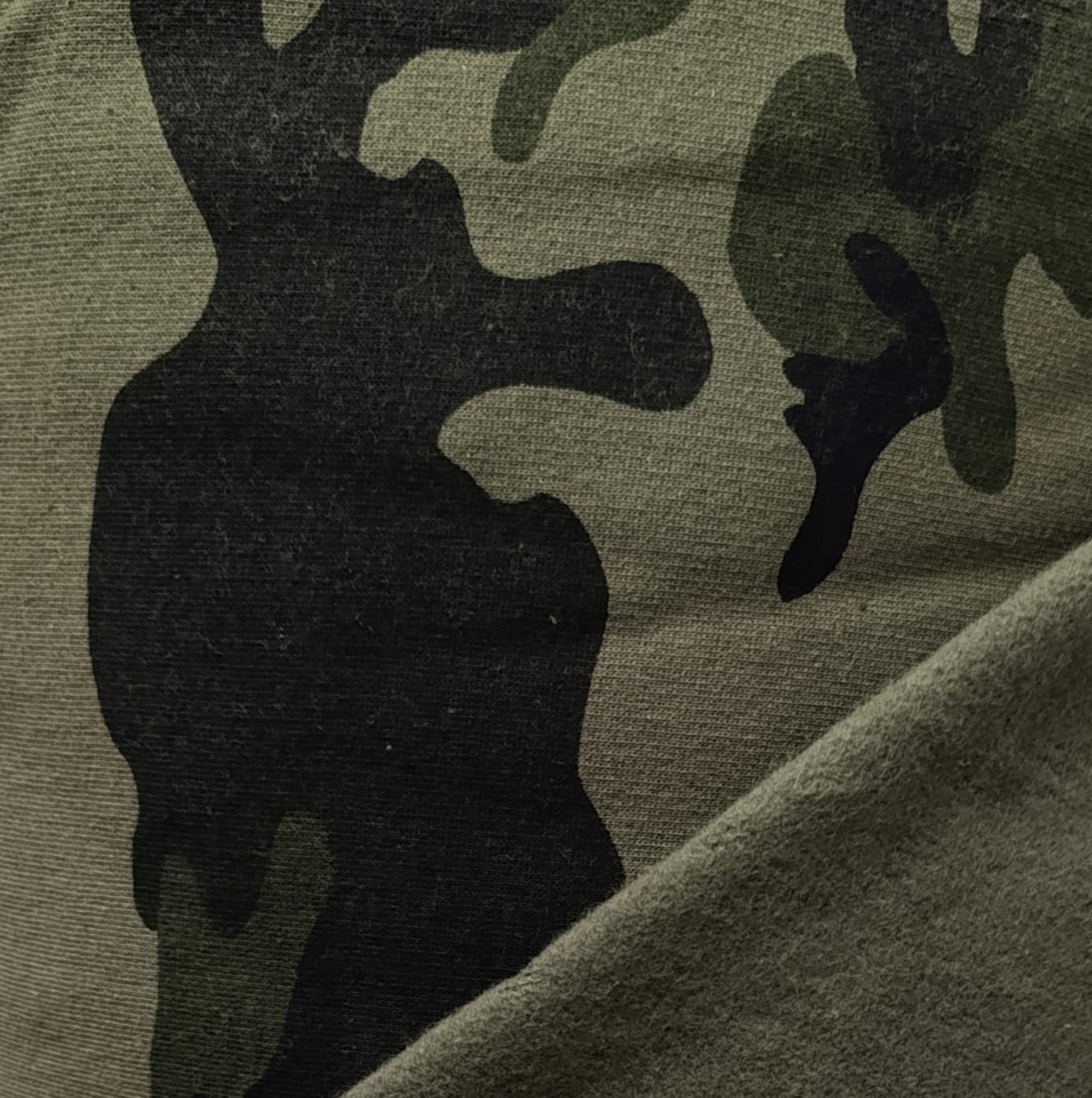 Frisa Peinada Camuflada CLADD